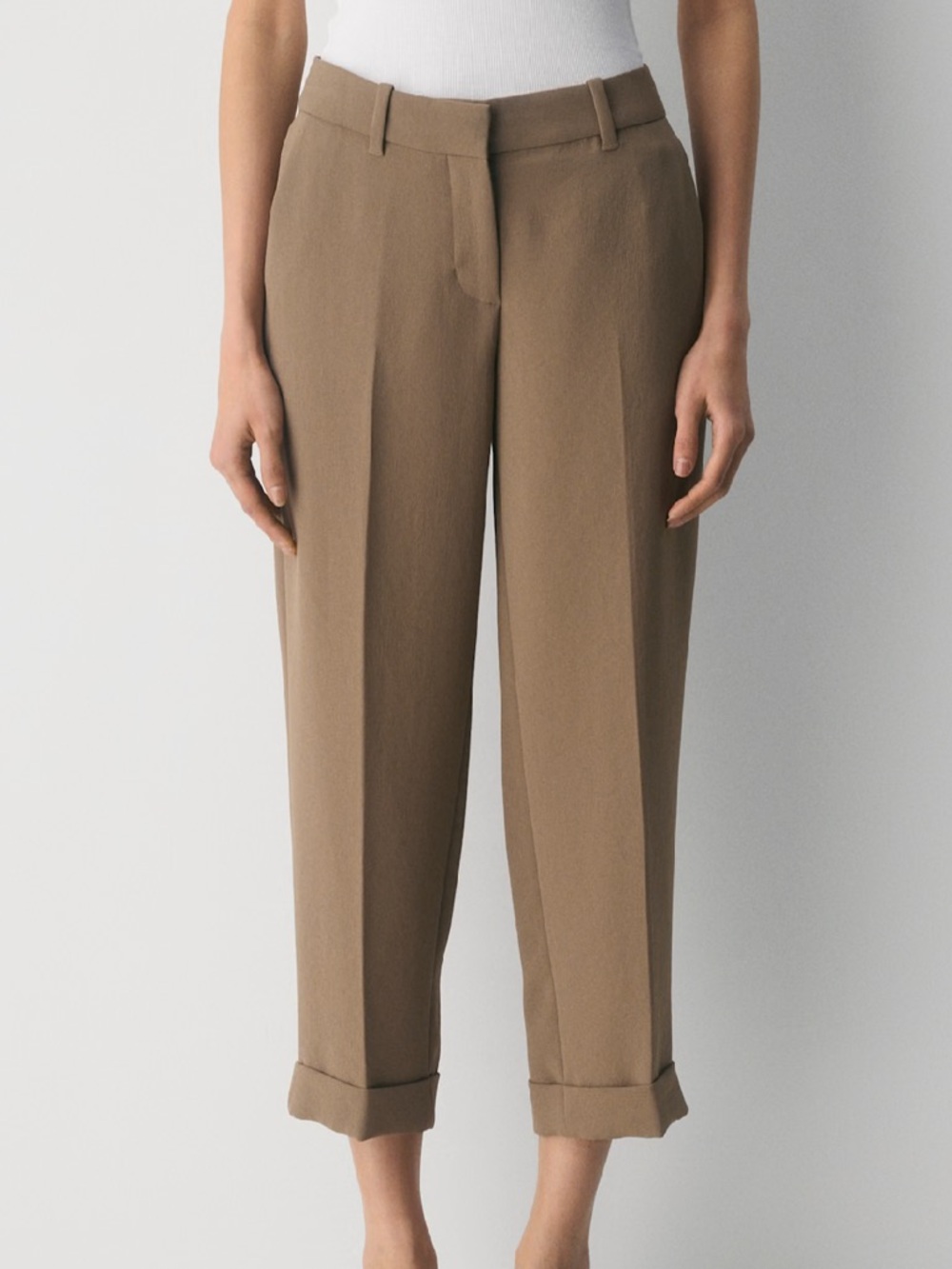 Wilfred Cropped Tapered Pants in Caramel Brown